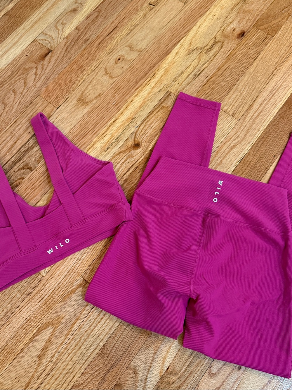Wilo sports bra and leggings set